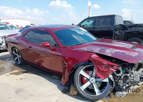 2019 Dodge Challenger R/T z USA, uszkodzony, nr VIN 2C3CDZBT4KH641152